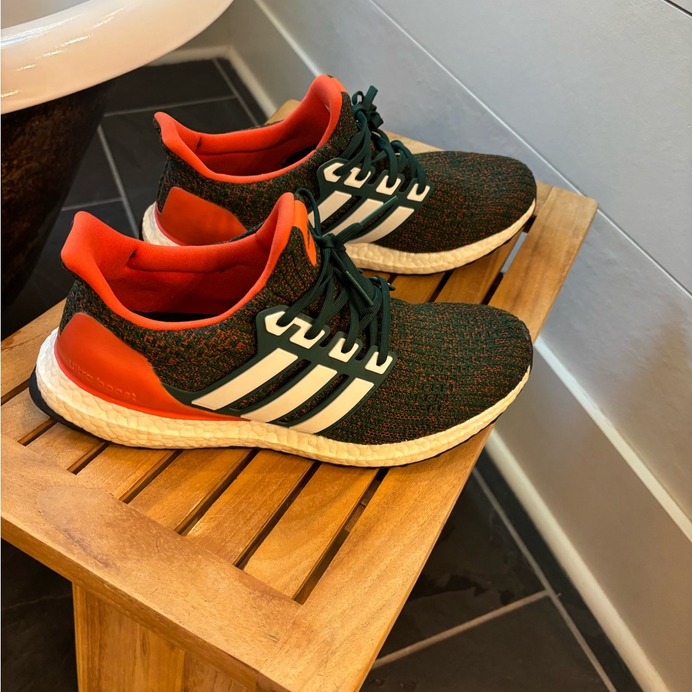 Adidas Ultraboost men’s 9 running shoes